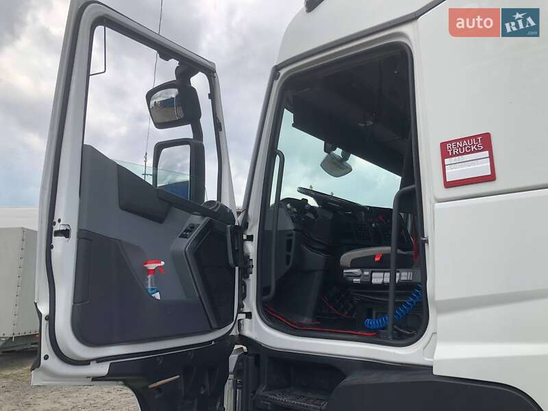 Тягач Renault Range T/T-Series  2015 в Ковеле