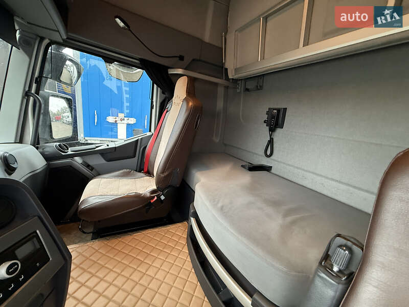 Тягач Renault Range T/T-Series 2014 в Києві фото 30 Тягач Renault Range T/T-Series 2014 в Києві