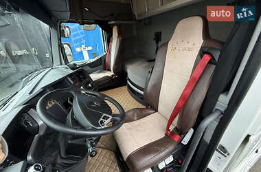 Тягач Renault Range T/T-Series  2014 в 