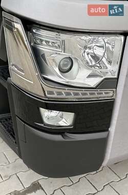 Тягач Renault Range T/T-Series  2017 в 
