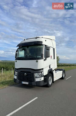 Тягач Renault Range T/T-Series  2013 в  фото 3 Тягач Renault Range T/T-Series  2013 в