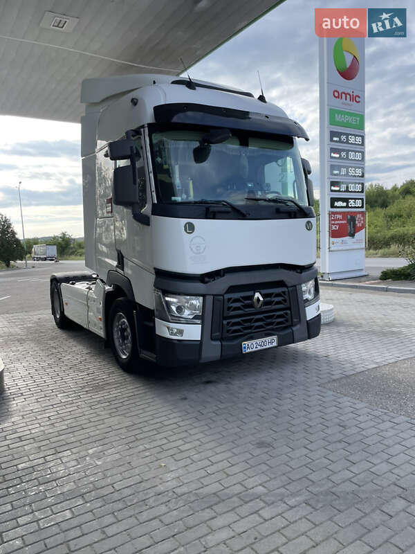 Тягач Renault Range T/T-Series  2013 в Іршаві