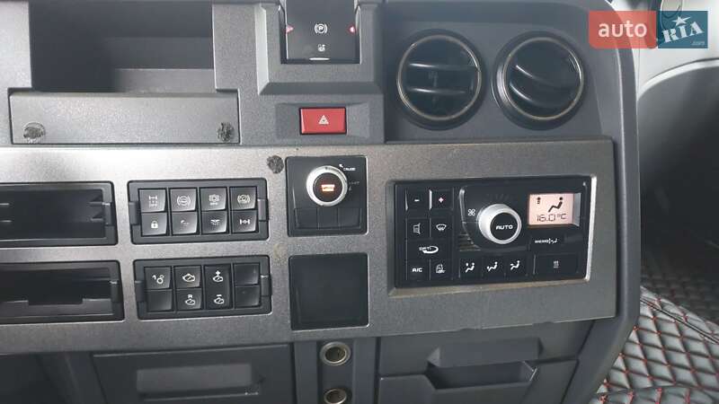 Тягач Renault Range T/T-Series  2014 в Ровно