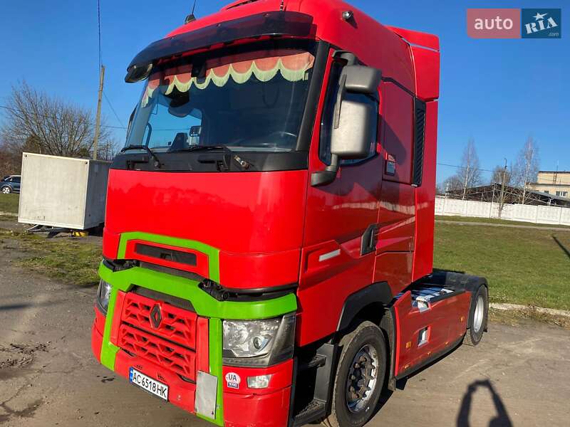 Тягач Renault Range T/T-Series  2015 в Луцке