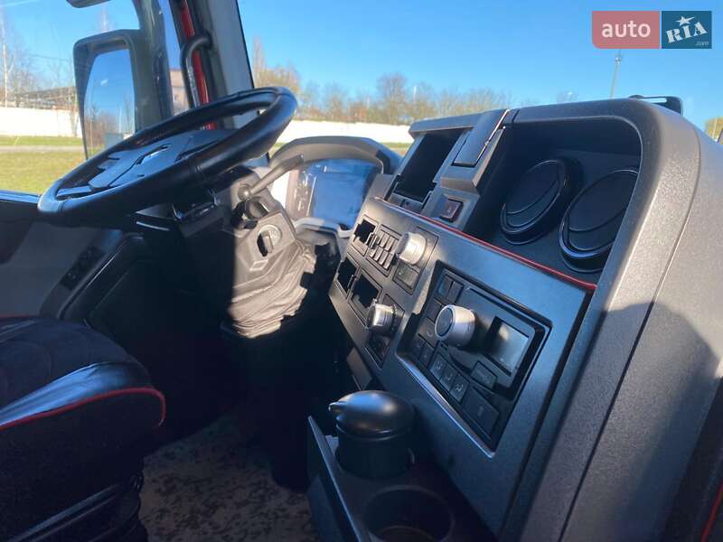 Тягач Renault Range T/T-Series  2015 в Луцке