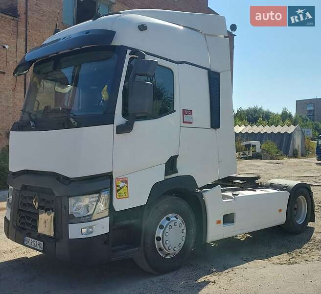 Тягач Renault Range T/T-Series  2014 в Рівному