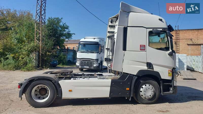 Тягач Renault Range T/T-Series  2014 в Рівному