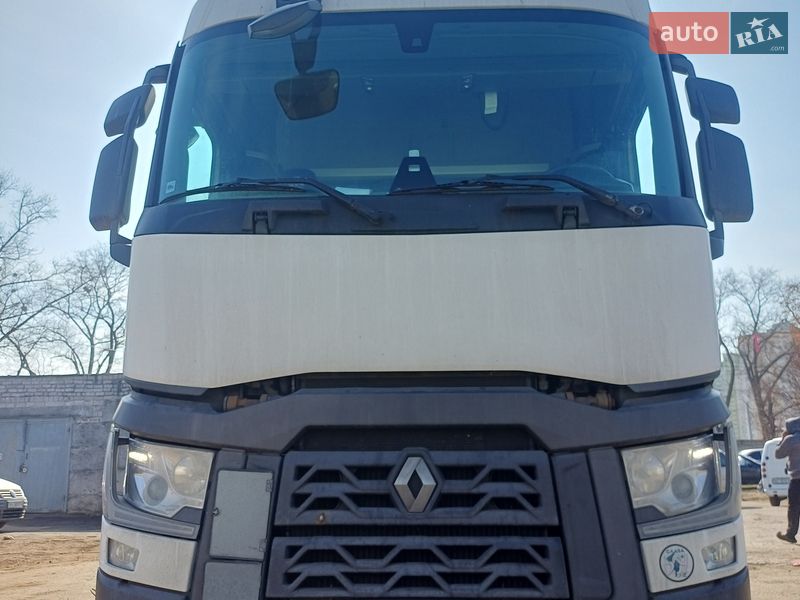 Тягач Renault Range T/T-Series  2014 в Броварах