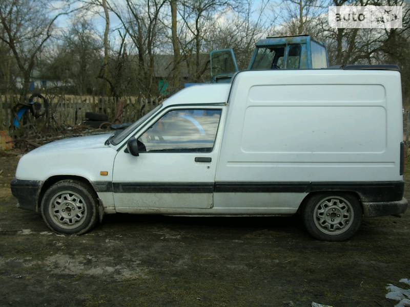 Пікап Renault Rapid 1995 в Ратному фото 2 Пікап Renault Rapid 1995 в Ратному
