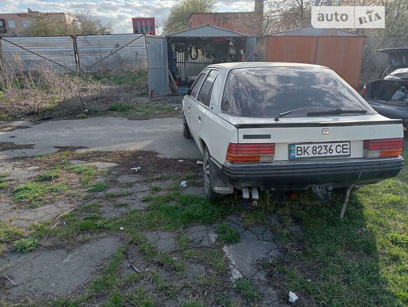 Хэтчбек Renault Rapid 1985 в Ровно