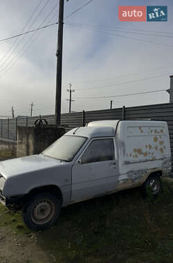 Пикап Renault Rapid 1994 в Рогатине