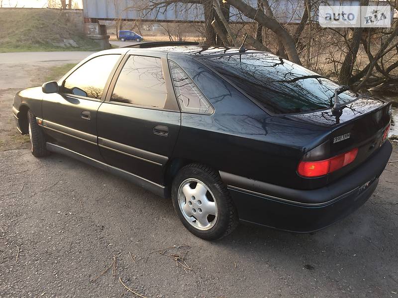 Хэтчбек Renault Safrane 1998 в Ровно фото 7 Хэтчбек Renault Safrane 1998 в Ровно
