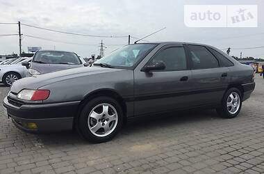 Хэтчбек Renault Safrane 1997 в Черновцах