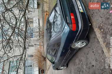 Лифтбек Renault Safrane 1998 в Днепрорудном