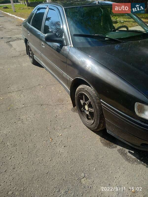 Ліфтбек Renault Safrane 1994 в Білій Церкві