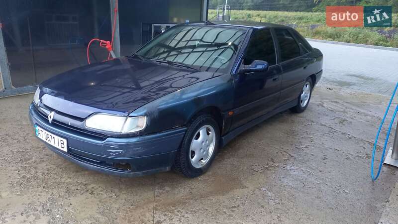 Ліфтбек Renault Safrane 1995 в Яремчі