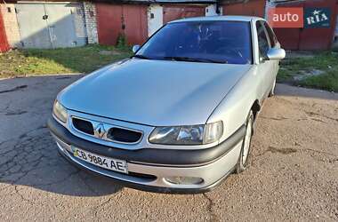 Лифтбек Renault Safrane 1998 в Чернигове