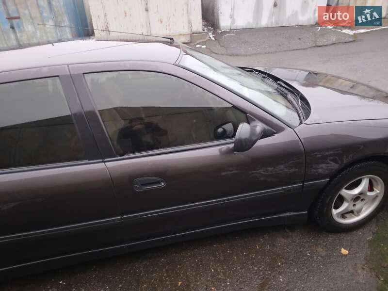 Лифтбек Renault Safrane 1992 в Виннице
