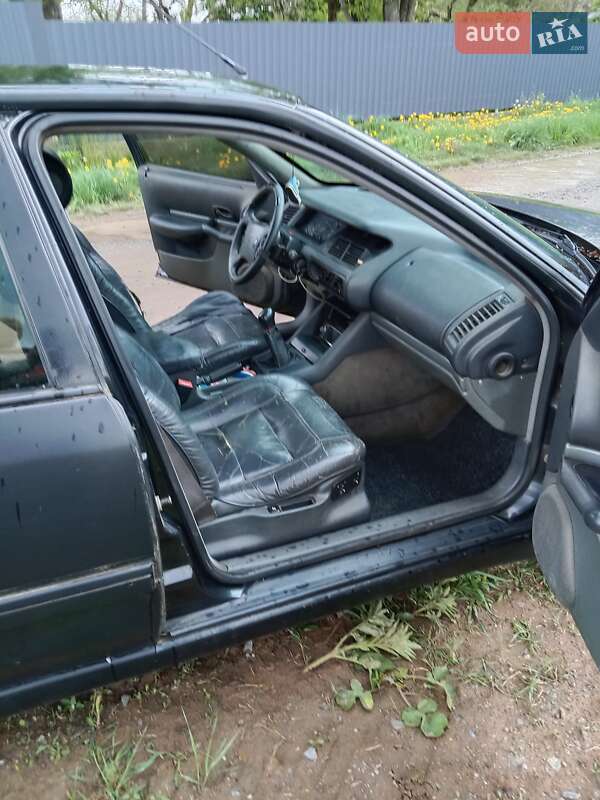 Ліфтбек Renault Safrane 1994 в Вінниці