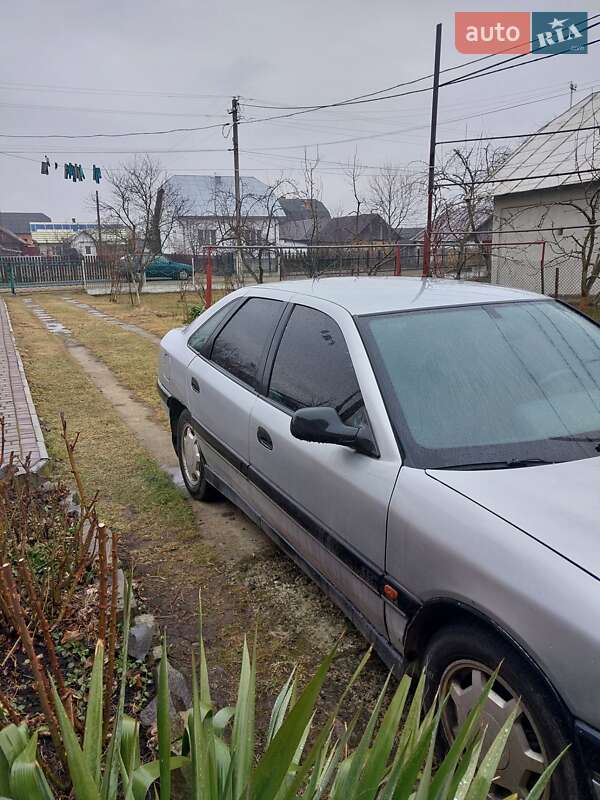 Лифтбек Renault Safrane 1999 в Нежухове фото 6 Лифтбек Renault Safrane 1999 в Нежухове