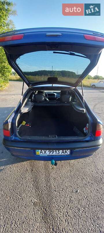 Ліфтбек Renault Safrane 1998 в Луці-Мелешківській