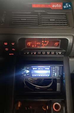Лифтбек Renault Safrane 1996 в 