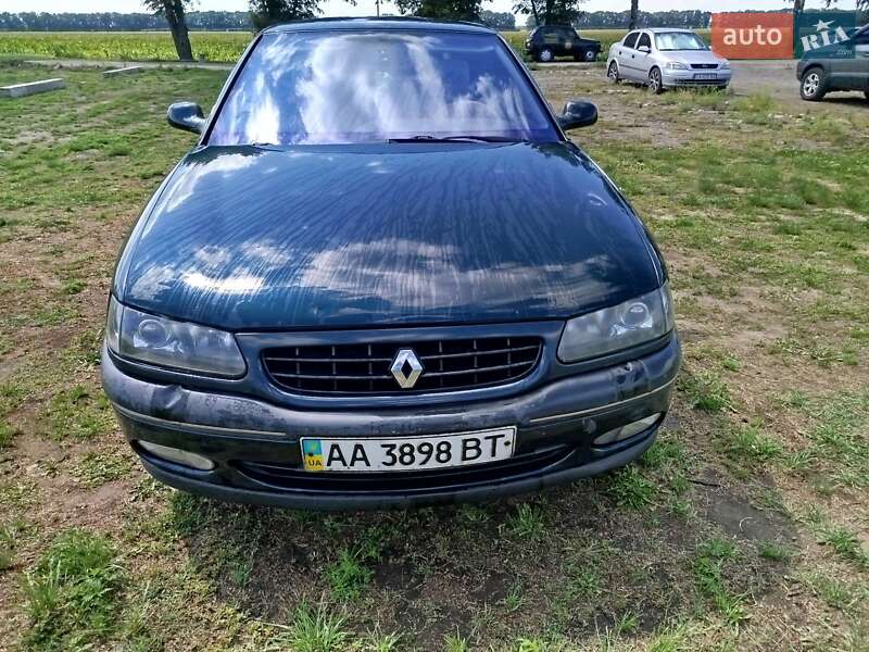 Лифтбек Renault Safrane 1998 в Прилуках