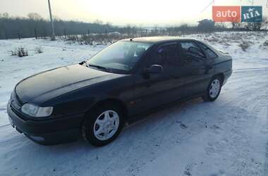 Лифтбек Renault Safrane 1993 в Смеле
