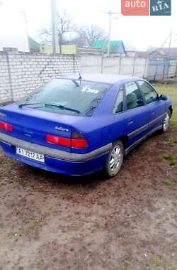 Лифтбек Renault Safrane 1993 в Черкассах