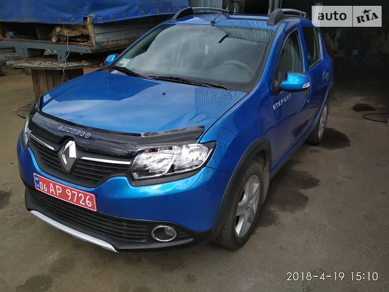 Внедорожник / Кроссовер Renault Sandero StepWay 2015 в Киеве