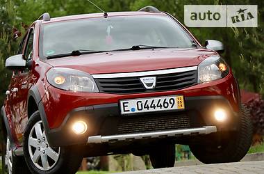 Внедорожник / Кроссовер Renault Sandero StepWay 2011 в Дрогобыче