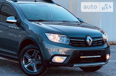 Хэтчбек Renault Sandero StepWay 2018 в Одессе