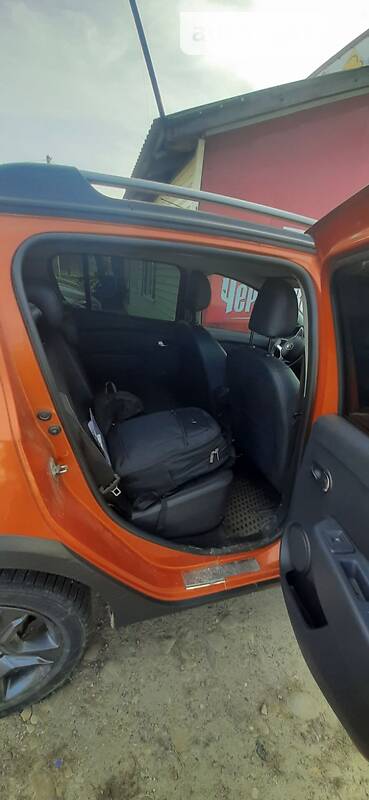 Хэтчбек Renault Sandero StepWay 2017 в Ивано-Франковске