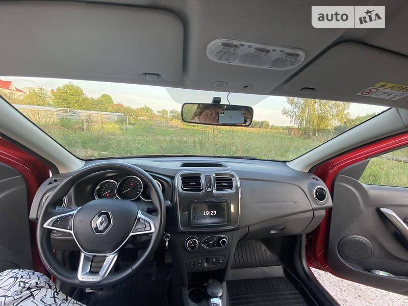 Хетчбек Renault Sandero StepWay 2020 в Вараші