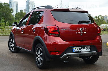 Хетчбек Renault Sandero StepWay 2020 в Києві