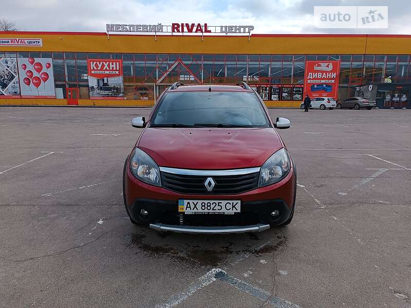 Позашляховик / Кросовер Renault Sandero StepWay 2011 в Харкові