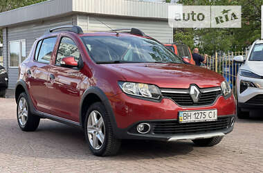 Позашляховик / Кросовер Renault Sandero StepWay 2013 в Одесі