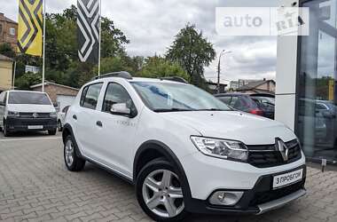 Хэтчбек Renault Sandero StepWay 2017 в Виннице