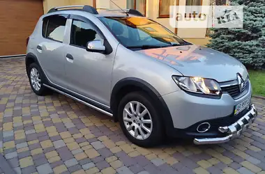 Renault Sandero StepWay 2015