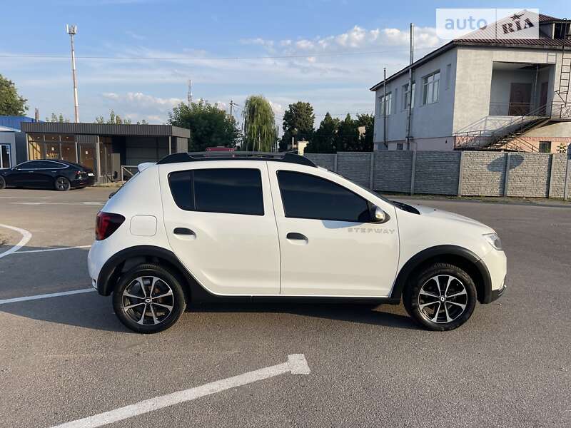 Хетчбек Renault Sandero StepWay 2018 в Черкасах