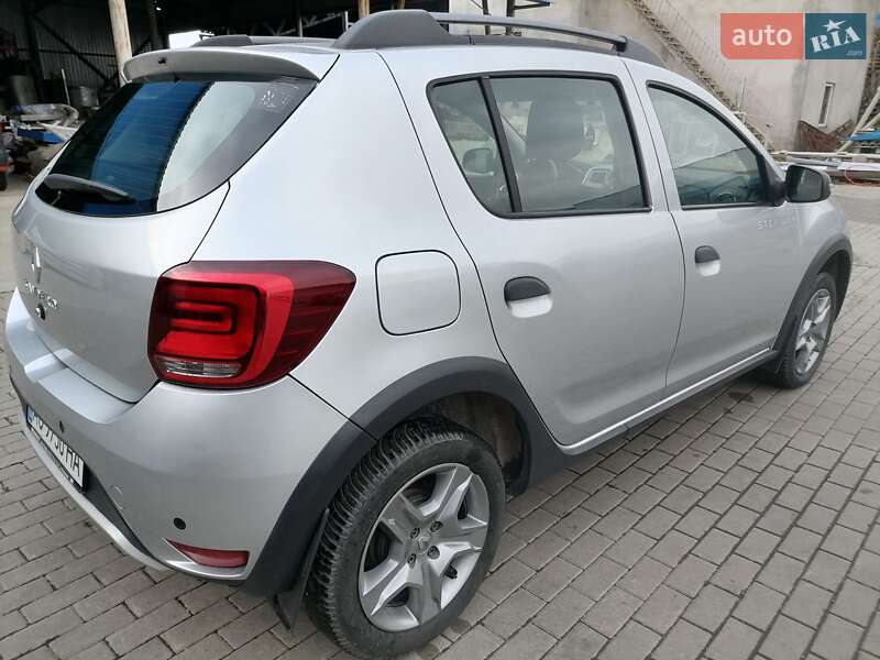 Хэтчбек Renault Sandero StepWay 2020 в Мукачево