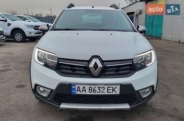 Хэтчбек Renault Sandero StepWay 2019 в Киеве