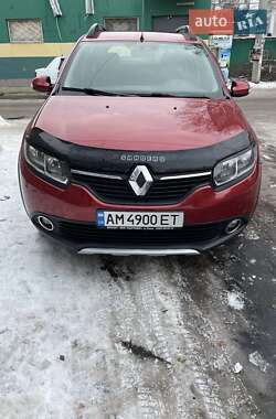 Позашляховик / Кросовер Renault Sandero StepWay 2015 в Житомирі