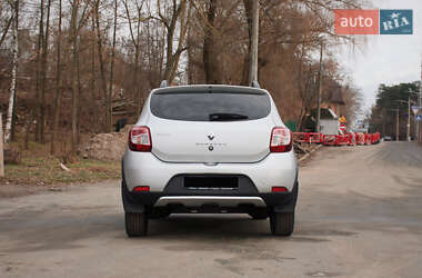 Внедорожник / Кроссовер Renault Sandero StepWay 2014 в Киеве