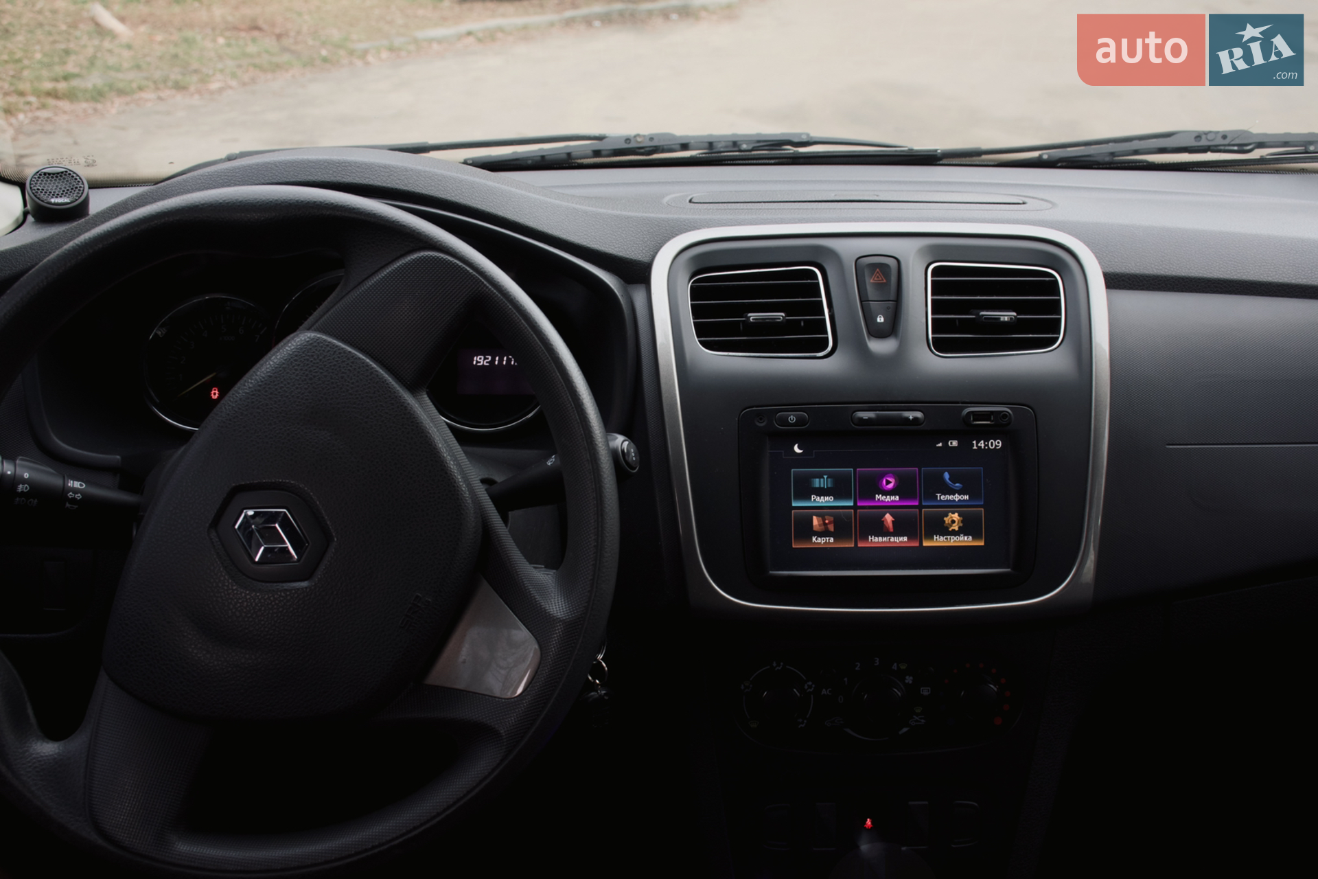 2014 Renault Sandero - мініатюра 8