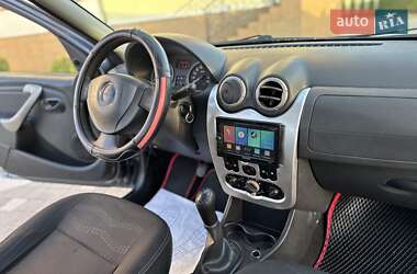 Внедорожник / Кроссовер Renault Sandero StepWay 2010 в 
