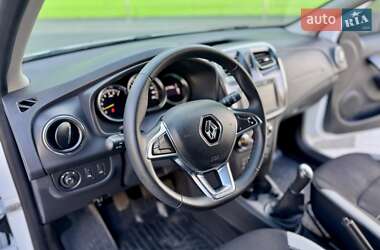 Хэтчбек Renault Sandero StepWay 2021 в 