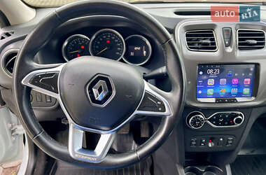 Хэтчбек Renault Sandero StepWay 2019 в 