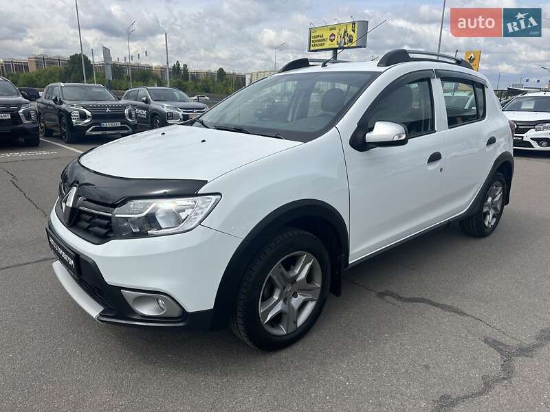Хетчбек Renault Sandero StepWay 2021 в Києві