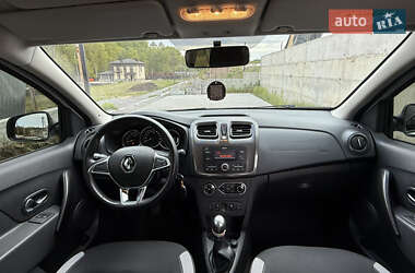 Хетчбек Renault Sandero StepWay 2019 в 